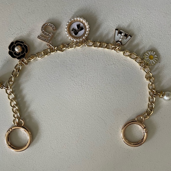 NEW Bag Belt Backpack Charm - Inspired Number 5 Gold and faux pearl Accent - Picture 6 of 6